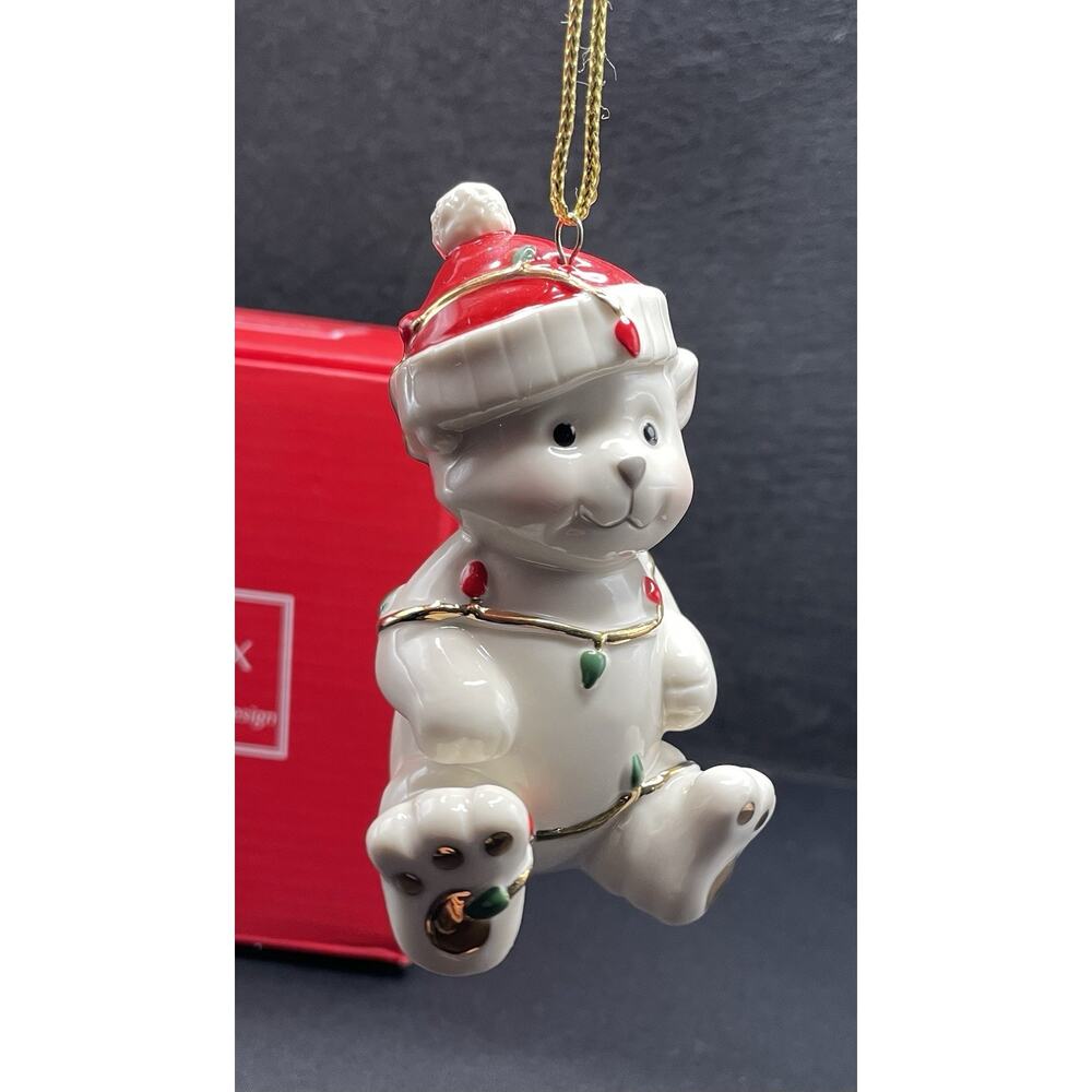 Lenox Porcelain Polar Bear Very Merry Christmas Ornament. New‎ in Box. - Picture 2 of 8